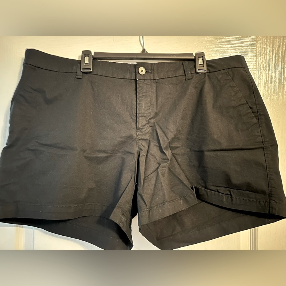 Women’s Old Navy Black Shorts